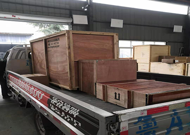 ¿¿ es importante el embalaje exterior de la máquina de prueba?